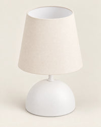 Lampe de chevet blanc modèle simple avec abat jour blanc en tissu