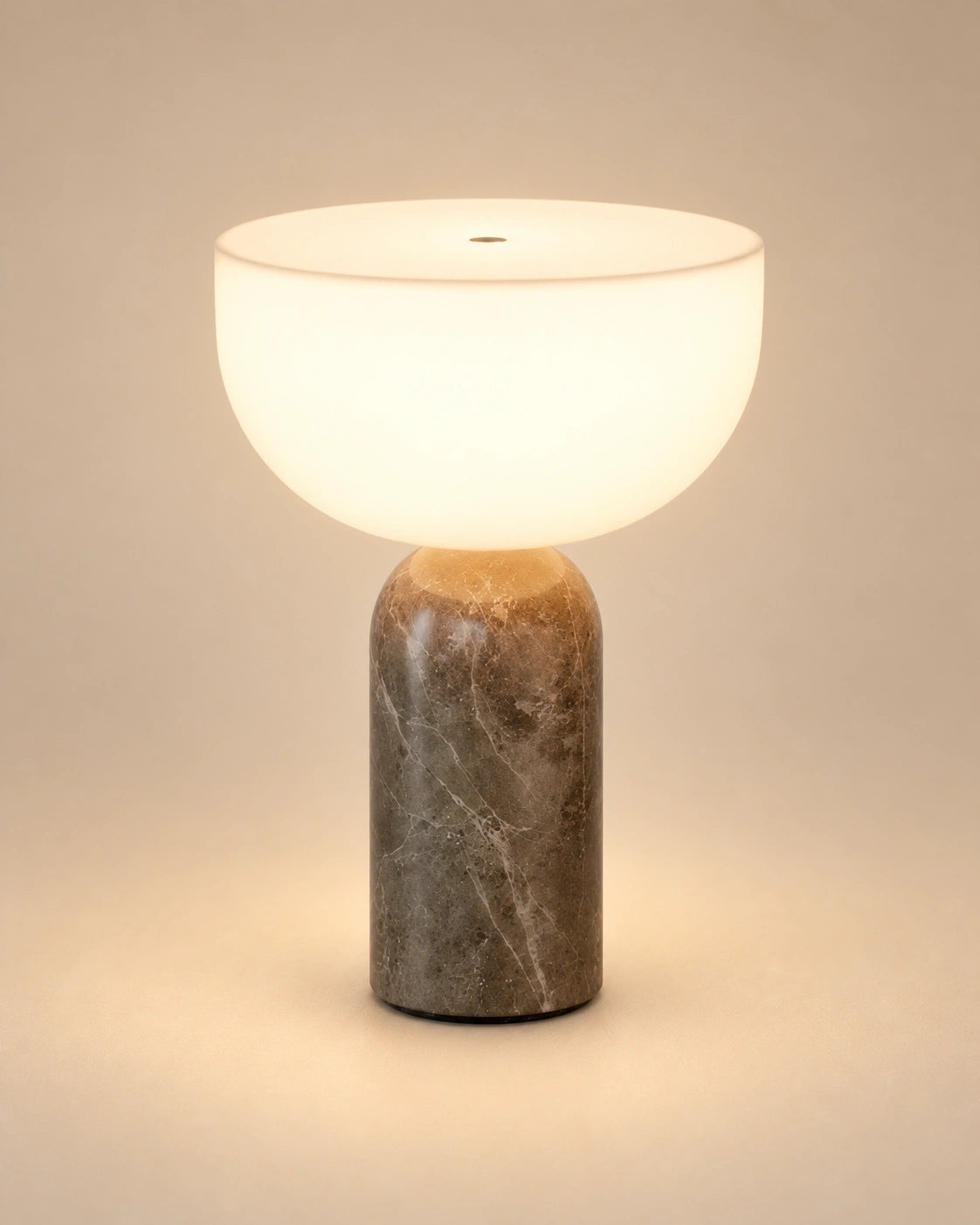 Lampe de chevet en marbre gris style scandinave et verre transparent