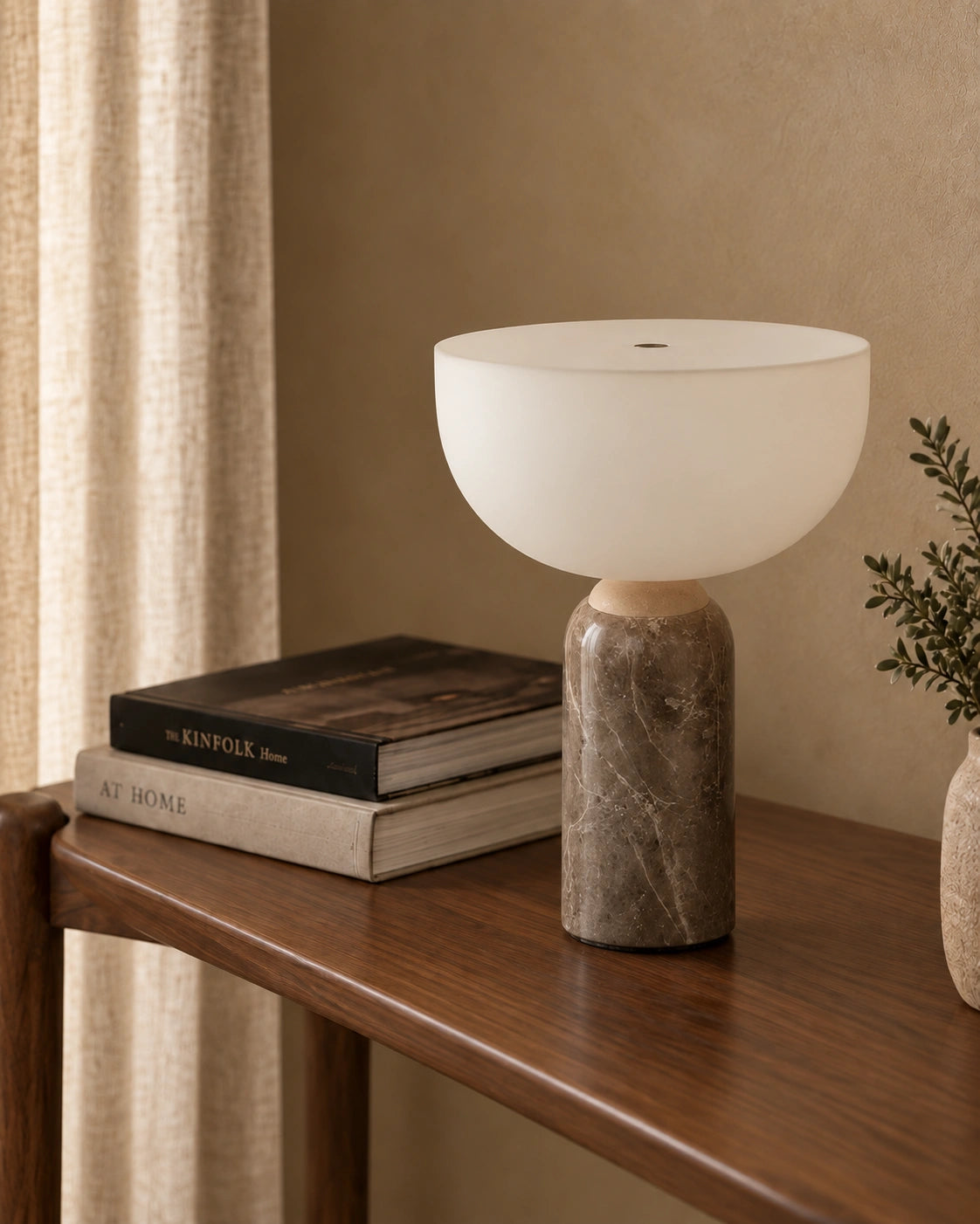 Lampe de chevet en marbre gris style scandinave et verre transparent