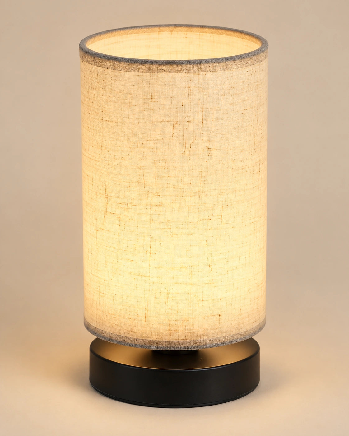 Lampe de Chevet style scandinave en fer et tissu beige