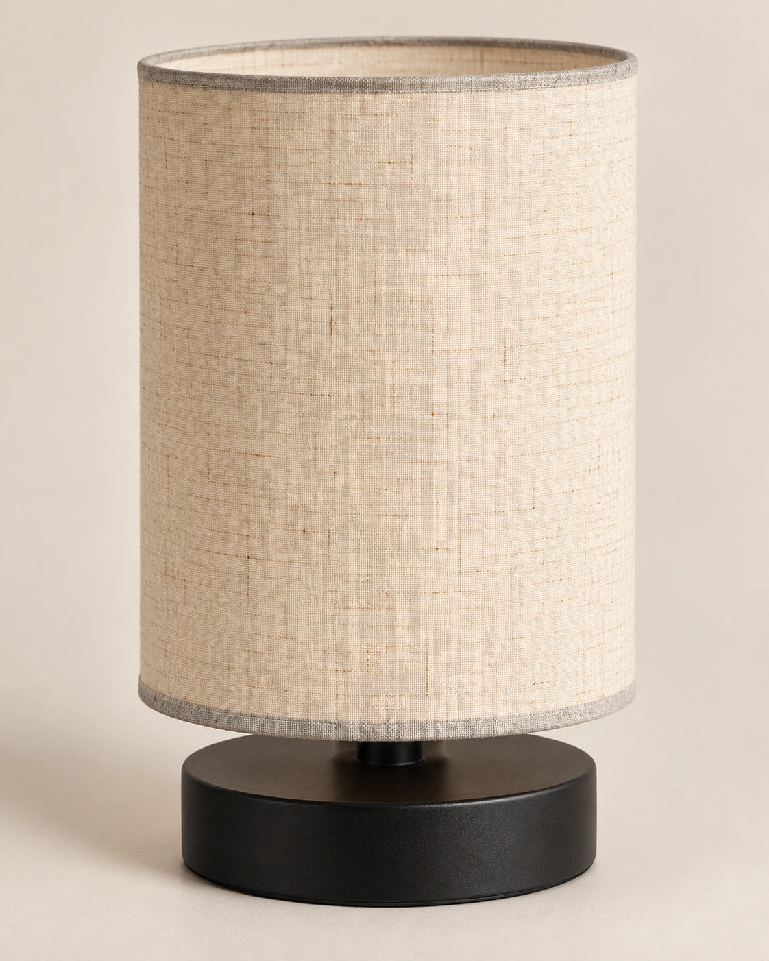 Lampe de Chevet style scandinave en fer et tissu beige