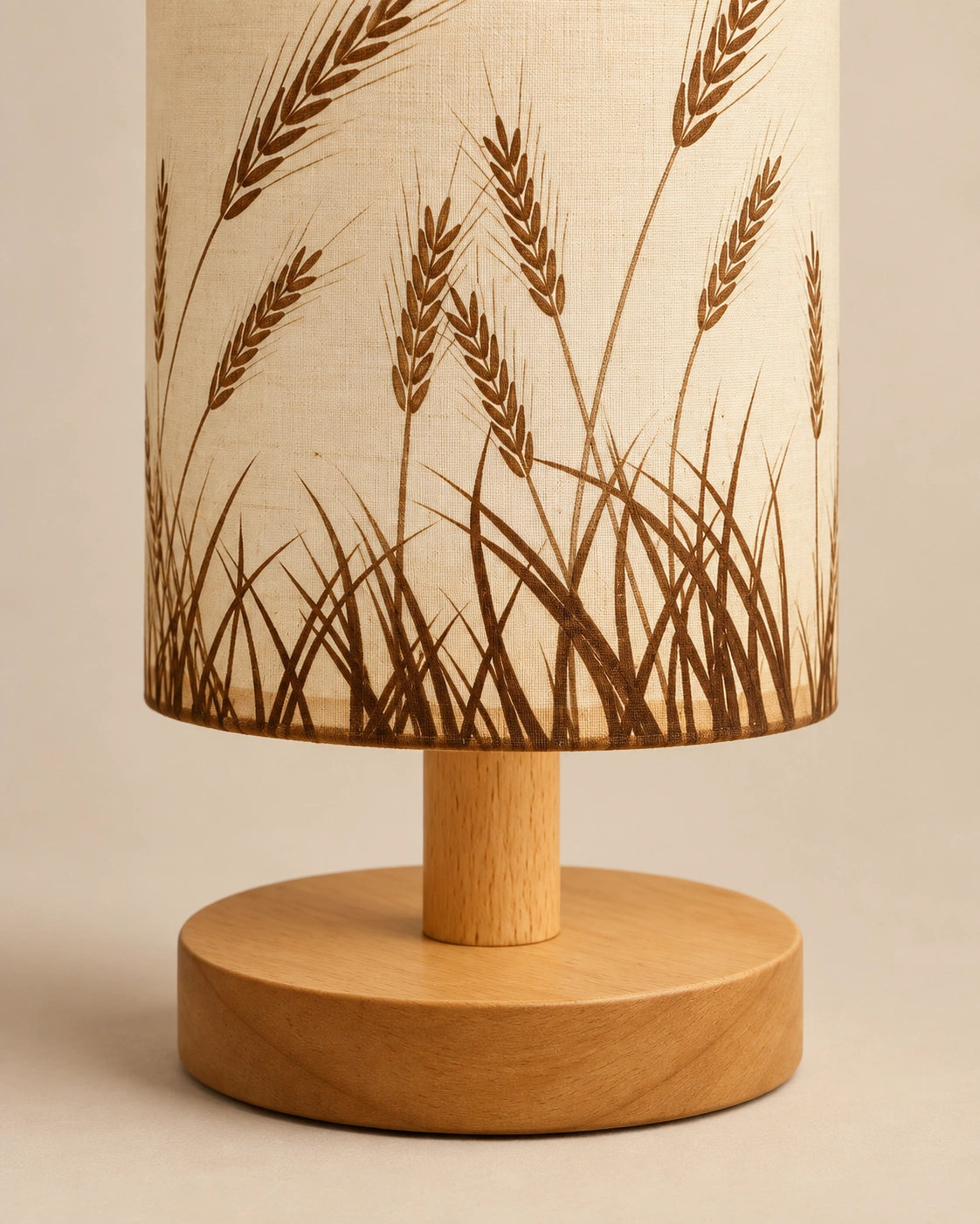 Lampe de chevet bohème en lin et en bois clair
