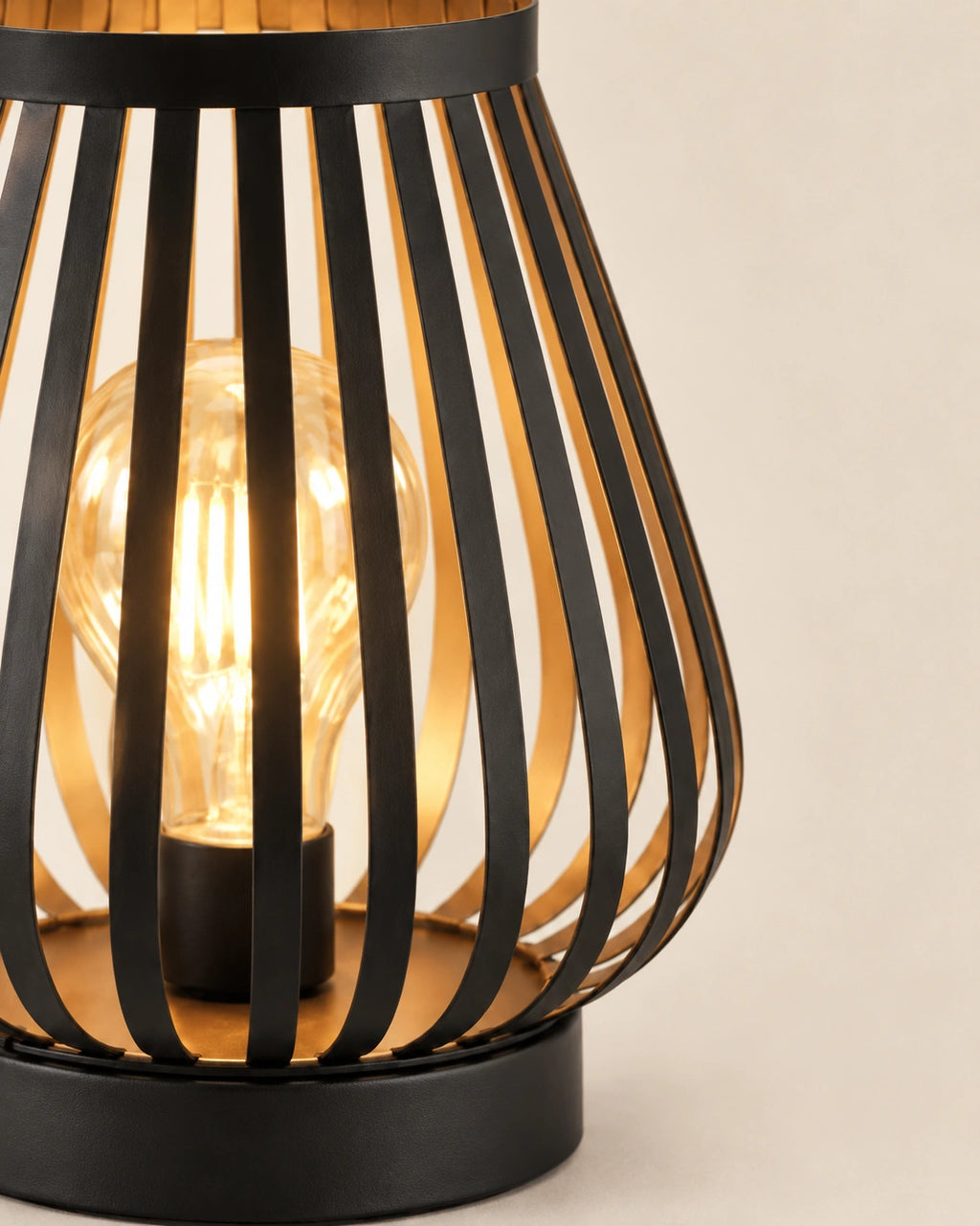 Lampe de chevet à pile sans fil en métal et plastique noir