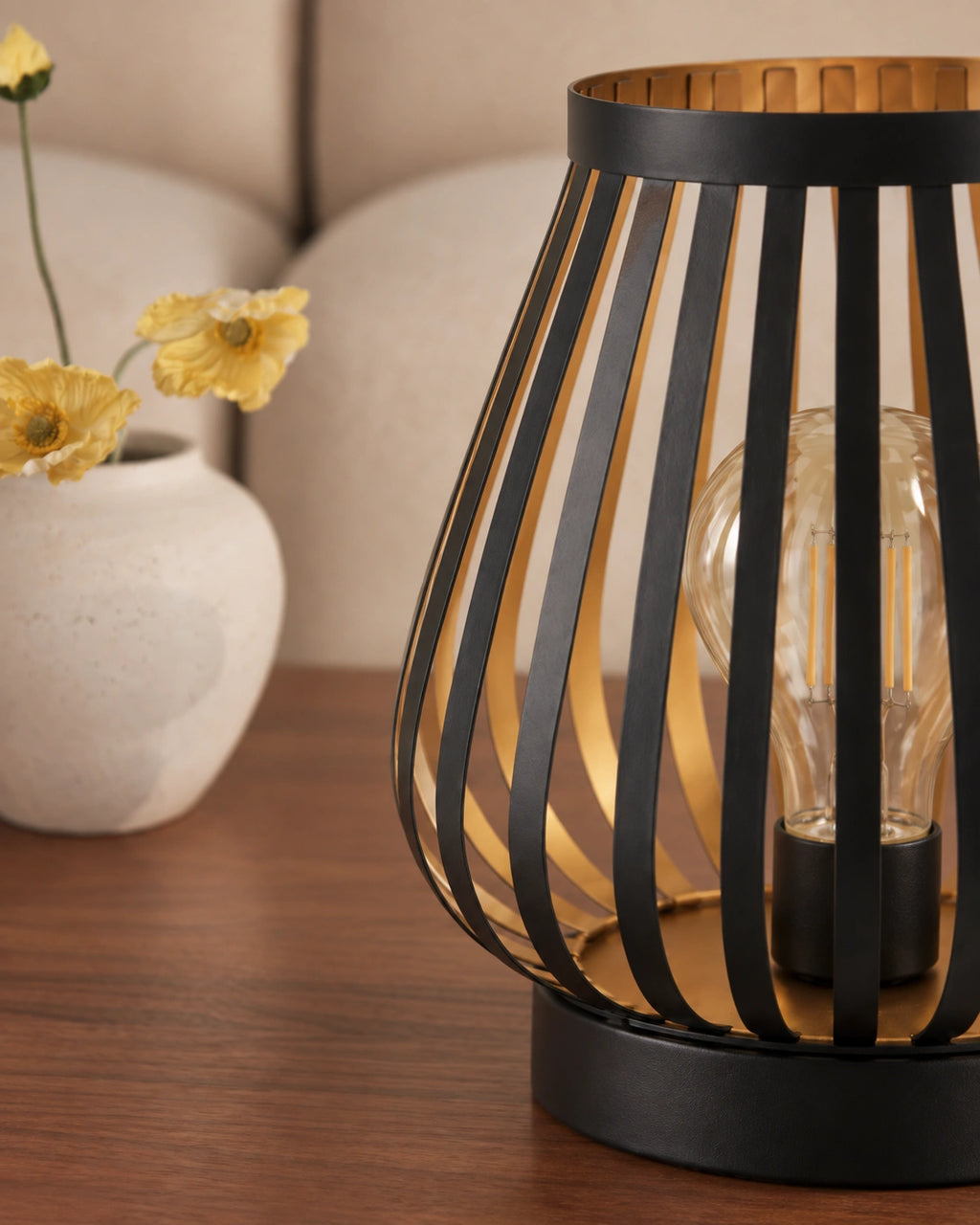 Lampe de chevet à pile sans fil en métal et plastique noir