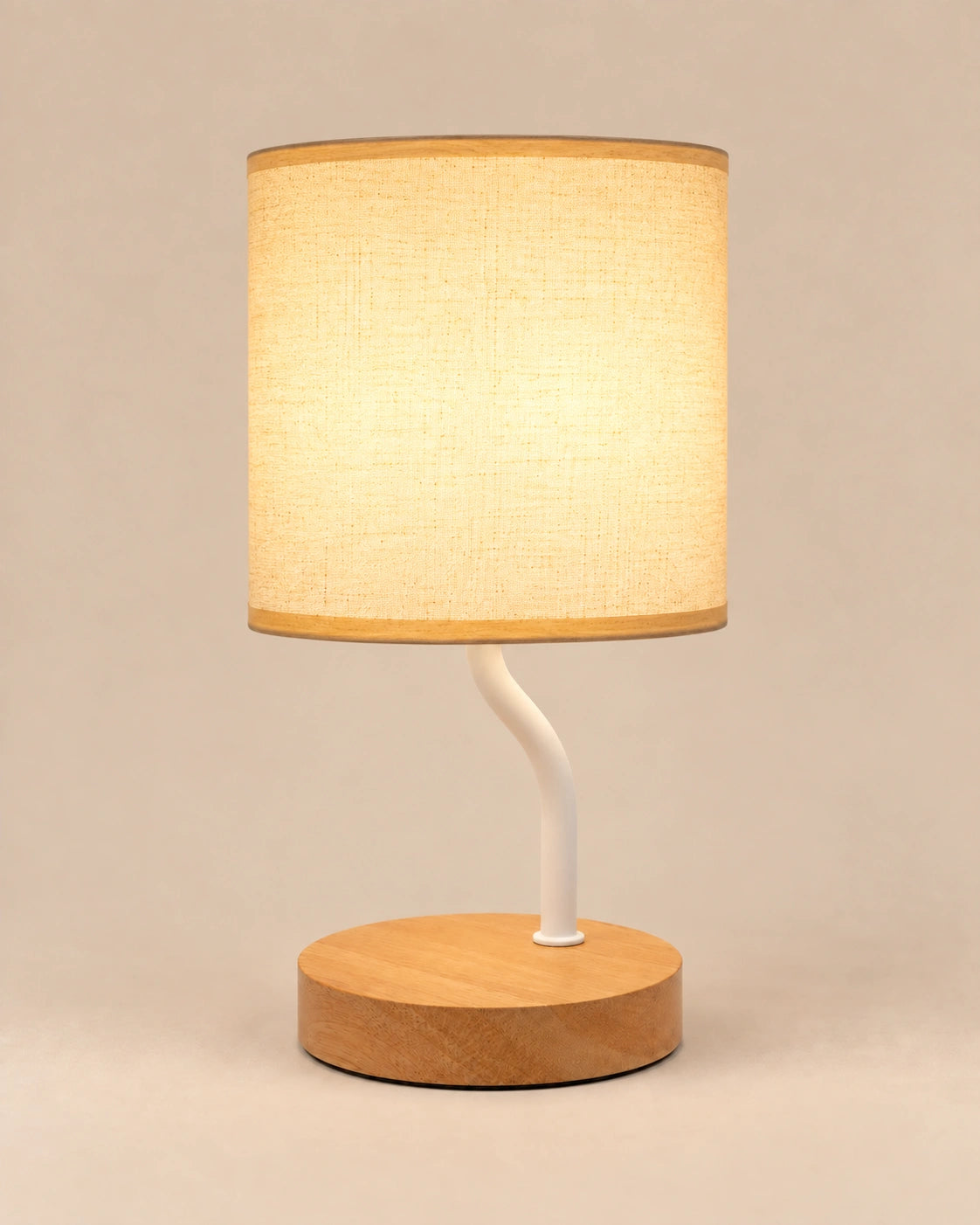 Lampe de chevet base ronde en bois et abat jour tissu