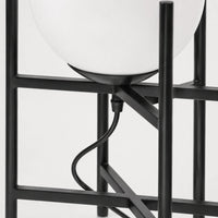 Lampe de chevet design Boule de verre et Laiton