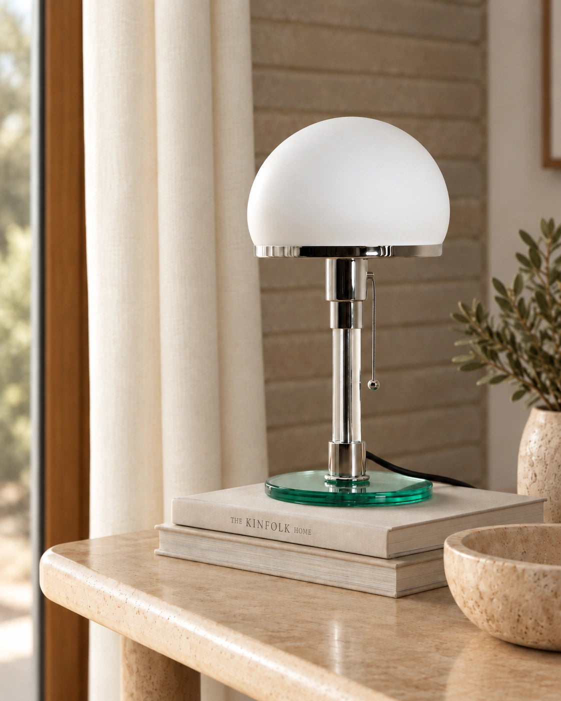 Lampe de chevet design Bauhaus en acier