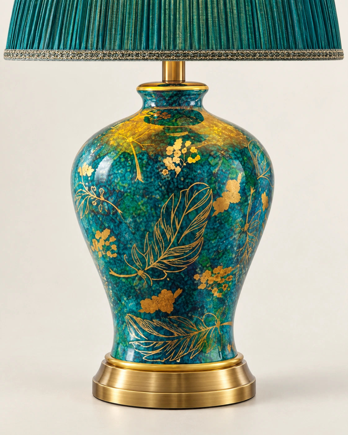 Lampe de chevet en céramique émeraude et or