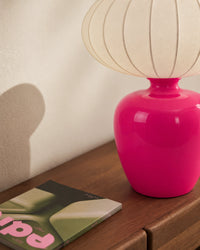 Lampe de chevet rose en céramique
