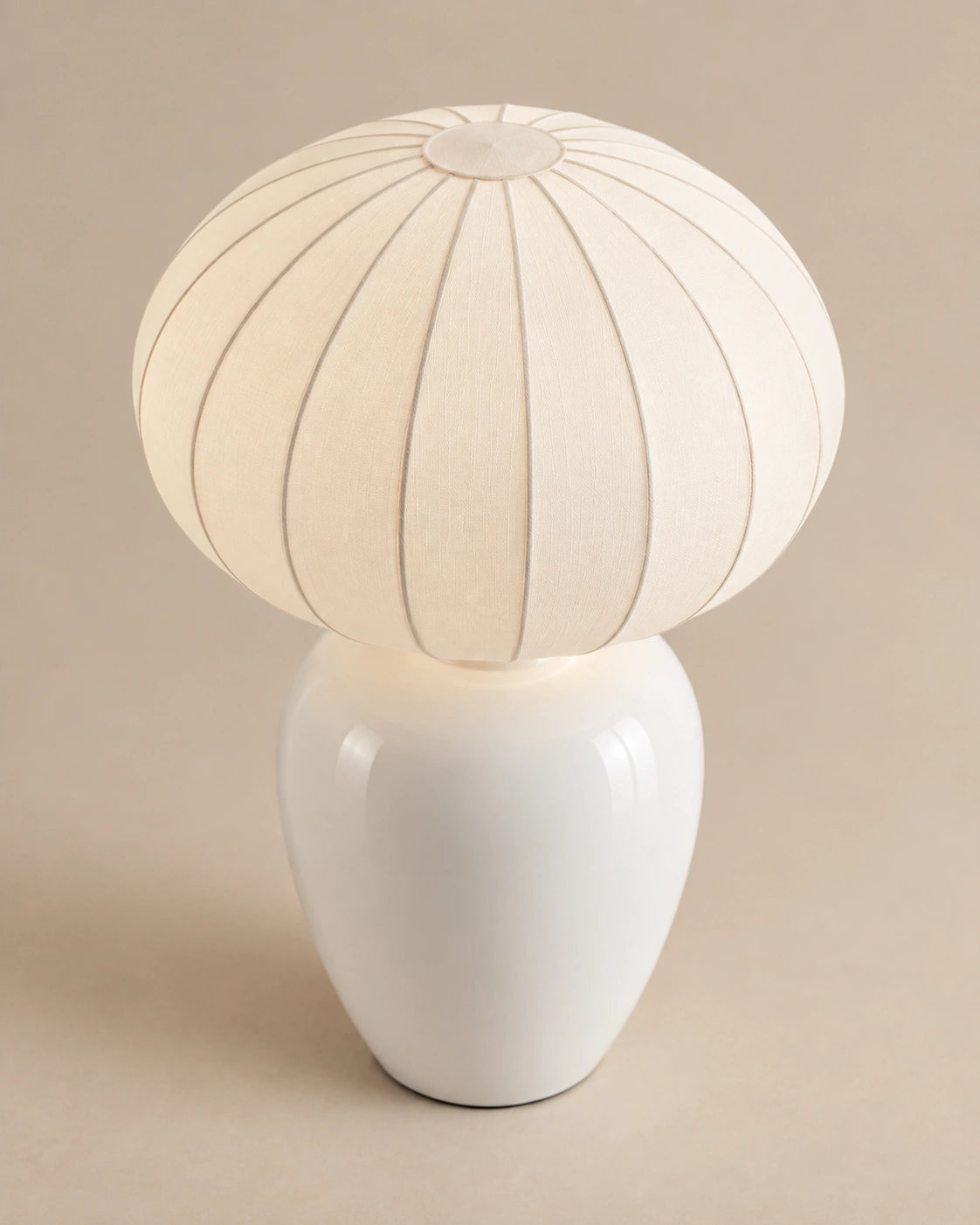 Lampe de chevet blanche en céramique