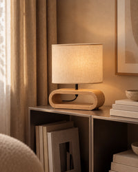 Lampe de chevet en bois clair et beige moderne