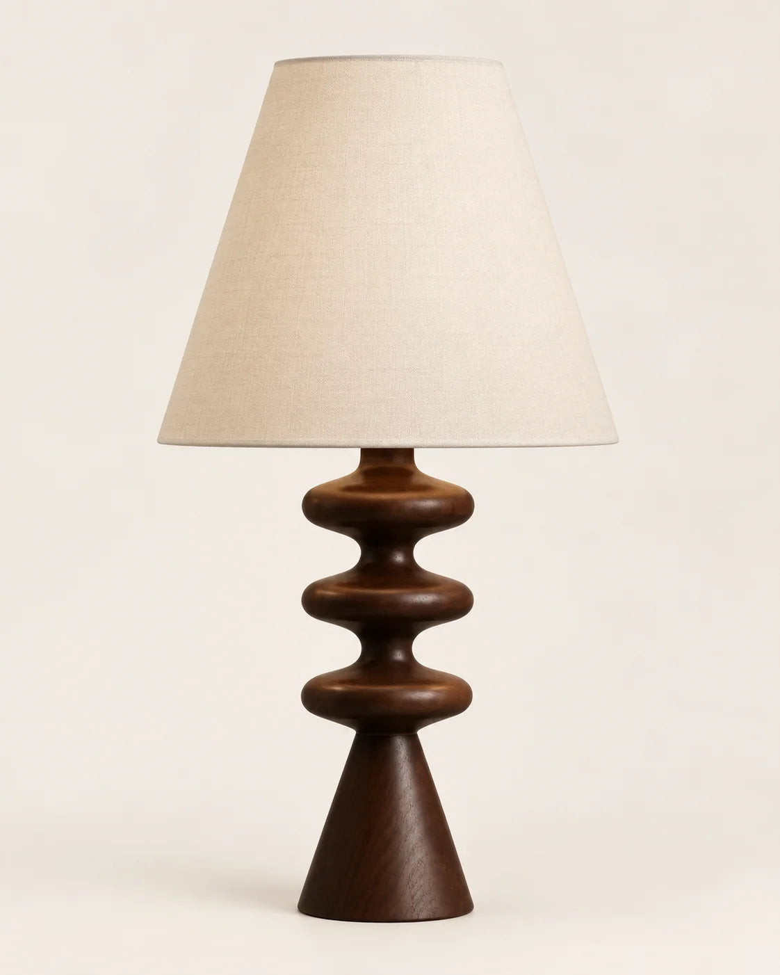 Lampe de chevet en bambou foncée et abat jour beige