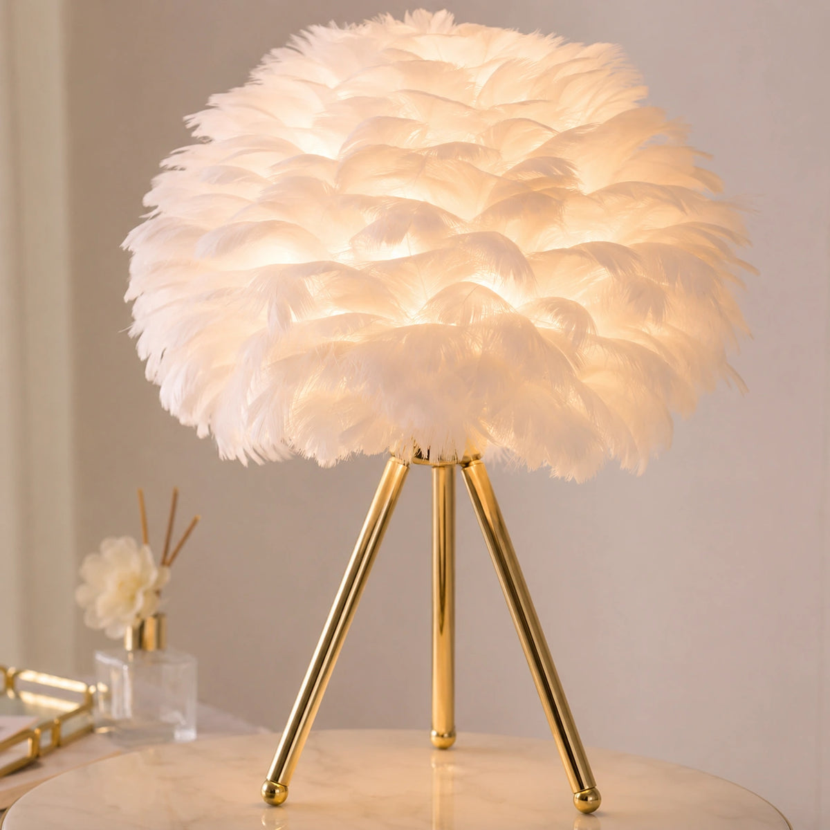 Lampe de chevet Originale à Plume LED