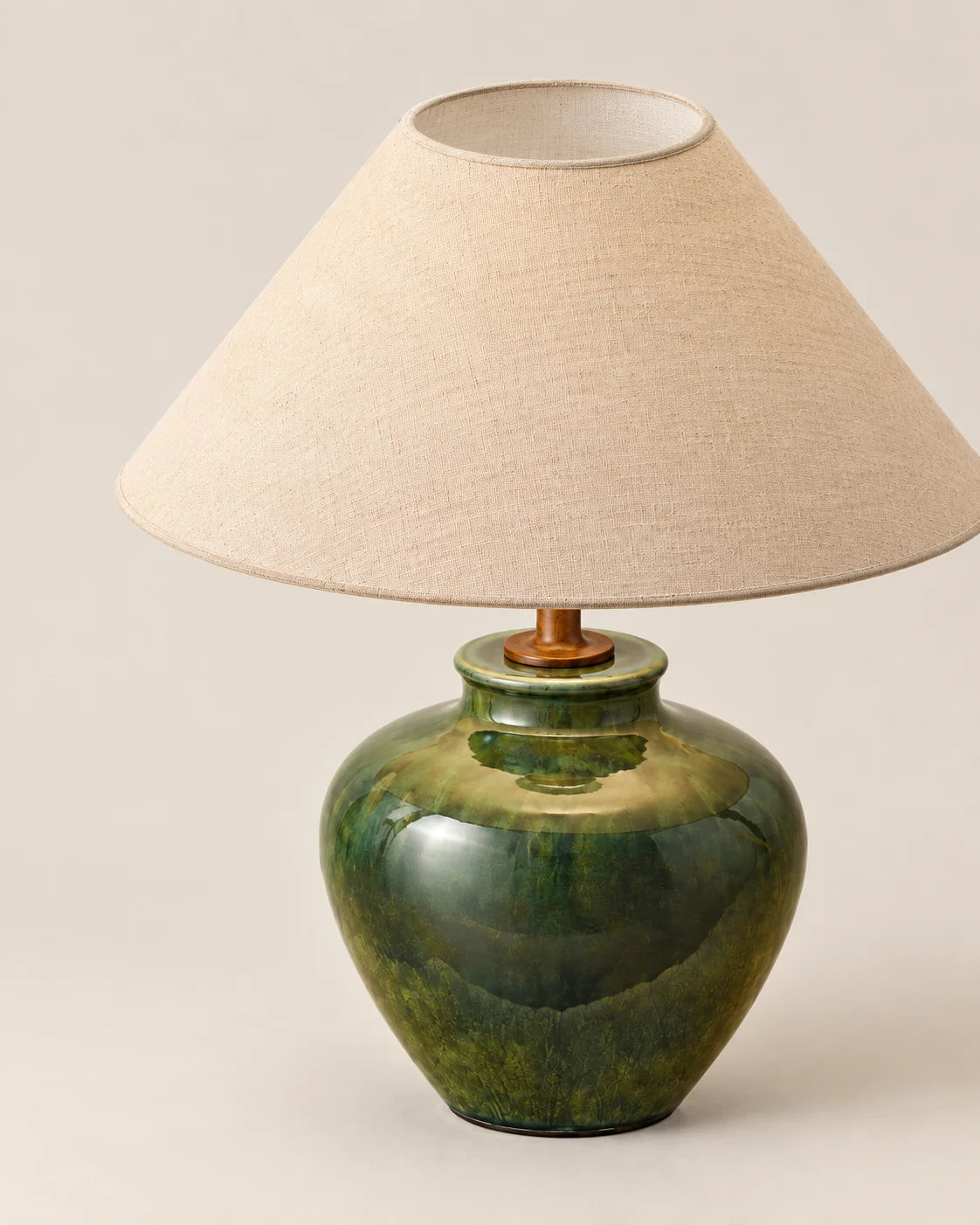 Lampe de chevet verte en céramique avec abat jour beige