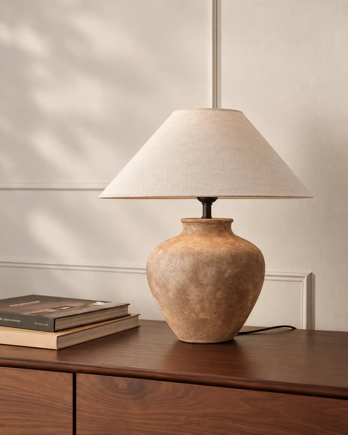 Lampe de chevet beige relief en céramique avec abat jour beige