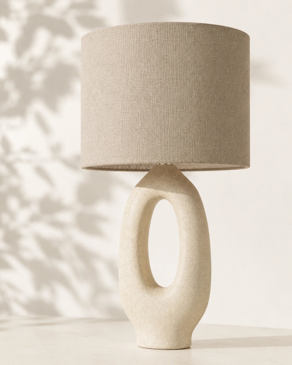 Lampe de chevet moderne beige ovale