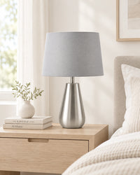 Lampe de chevet moderne argentée grise