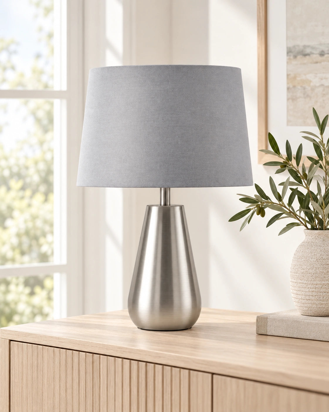 Lampe de chevet moderne argentée grise