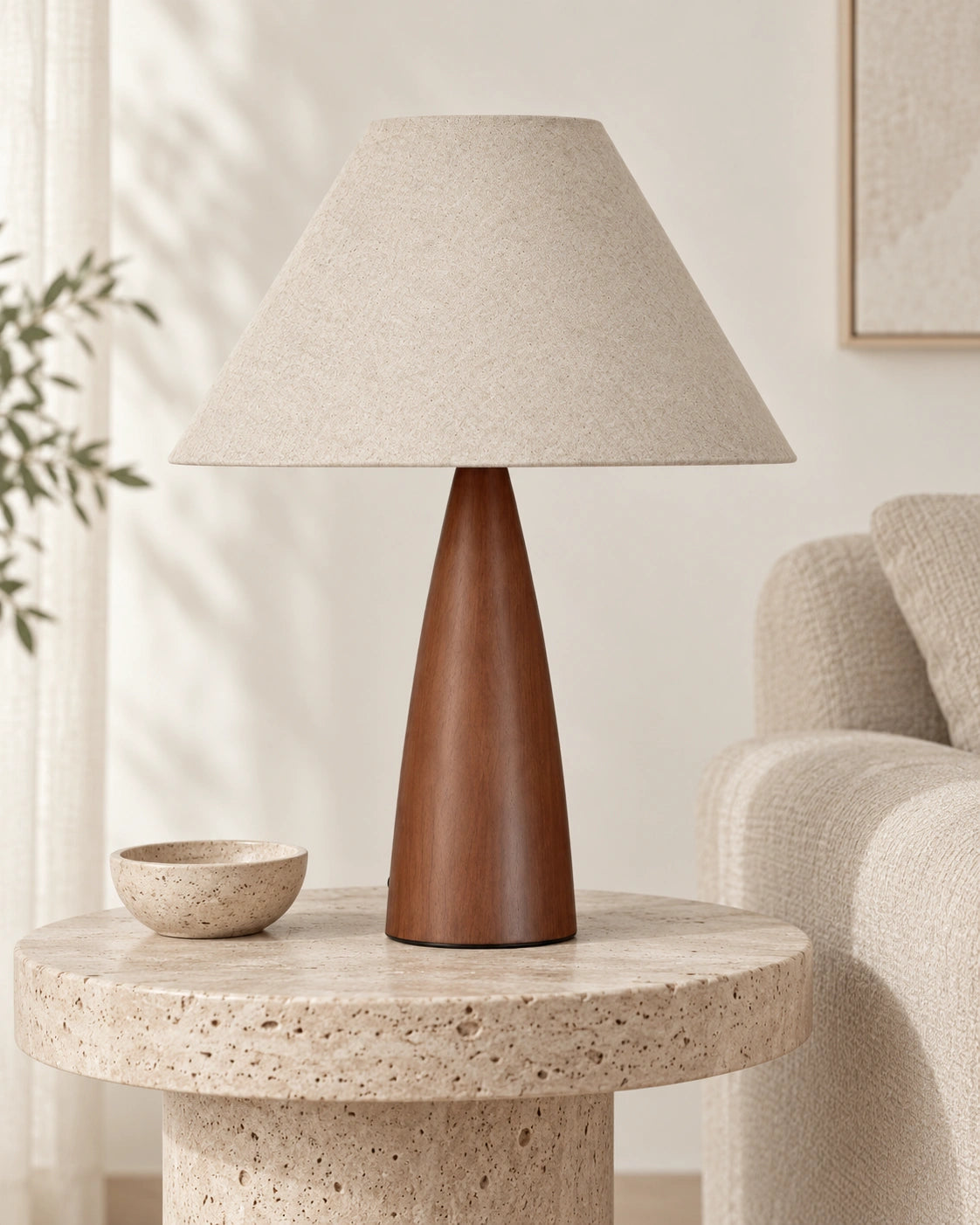 Lampe de chevet japandi en bois et beige