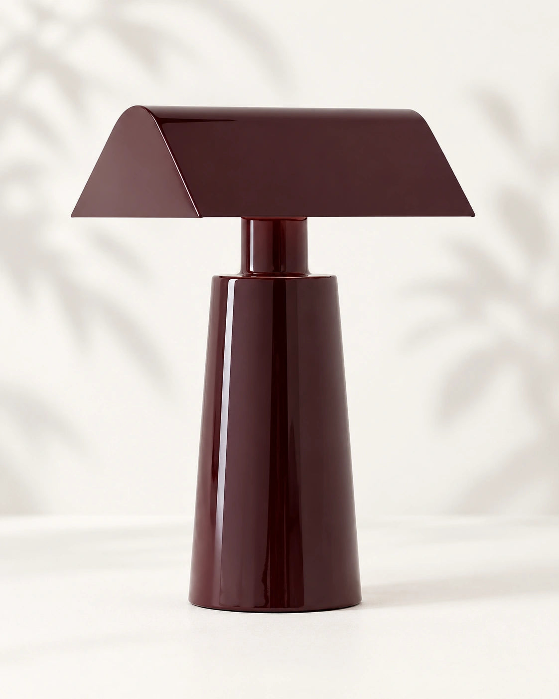Lampe de chevet moderne rouge cerise