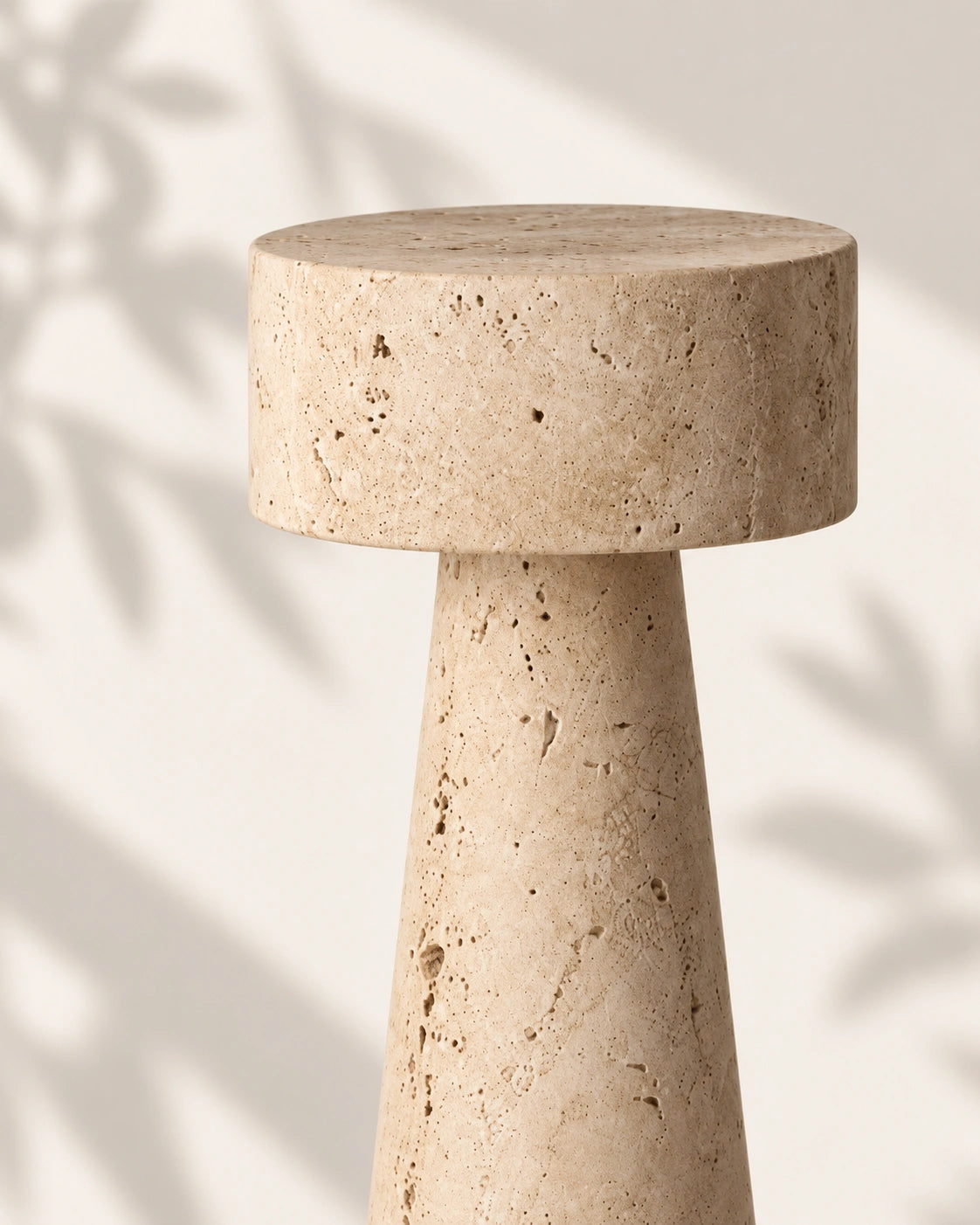 Lampe de chevet en métal et pierre beige