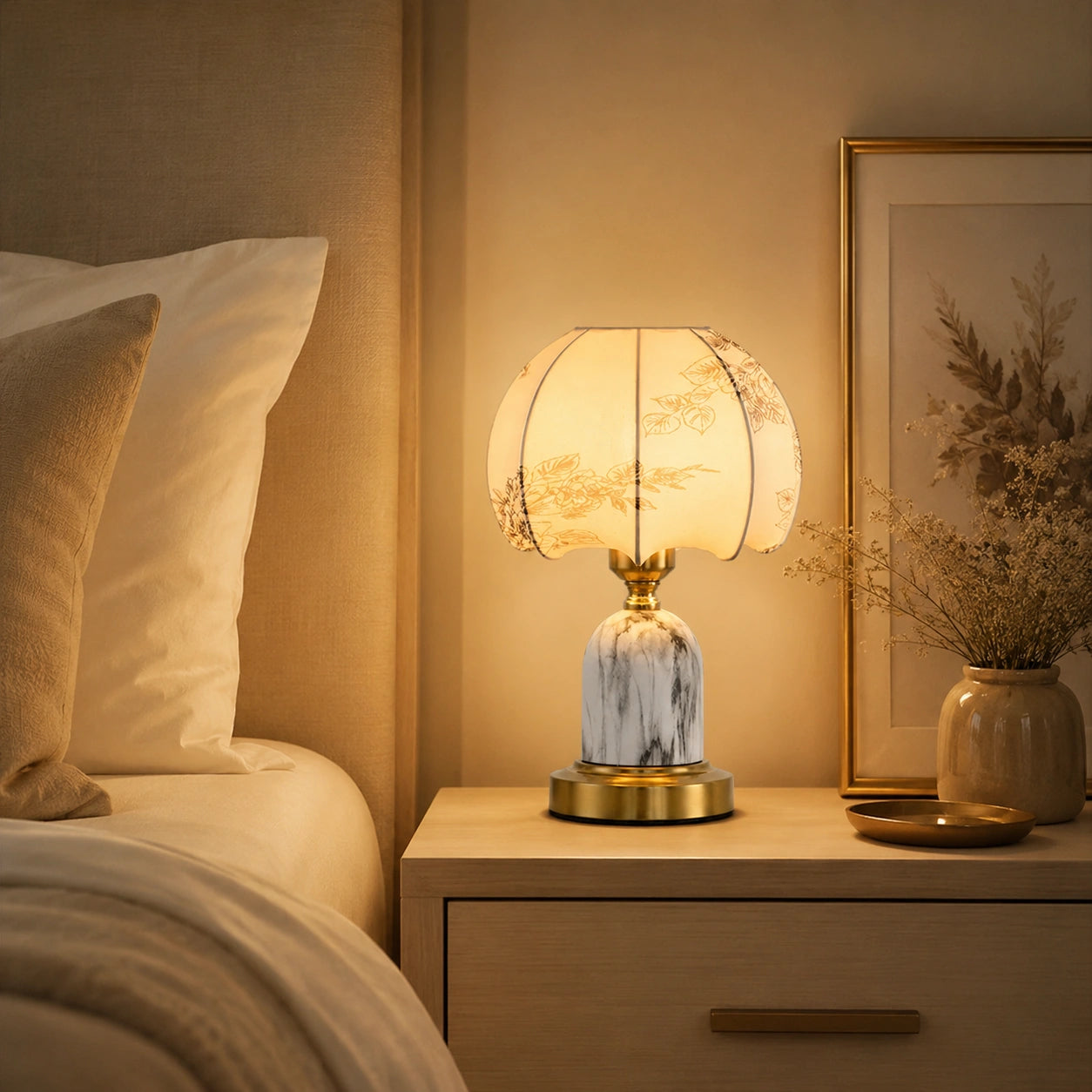 Lampe de chevet ancienne en bois