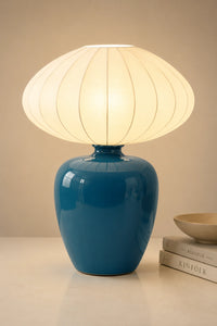 Lampe de chevet bleue en céramique