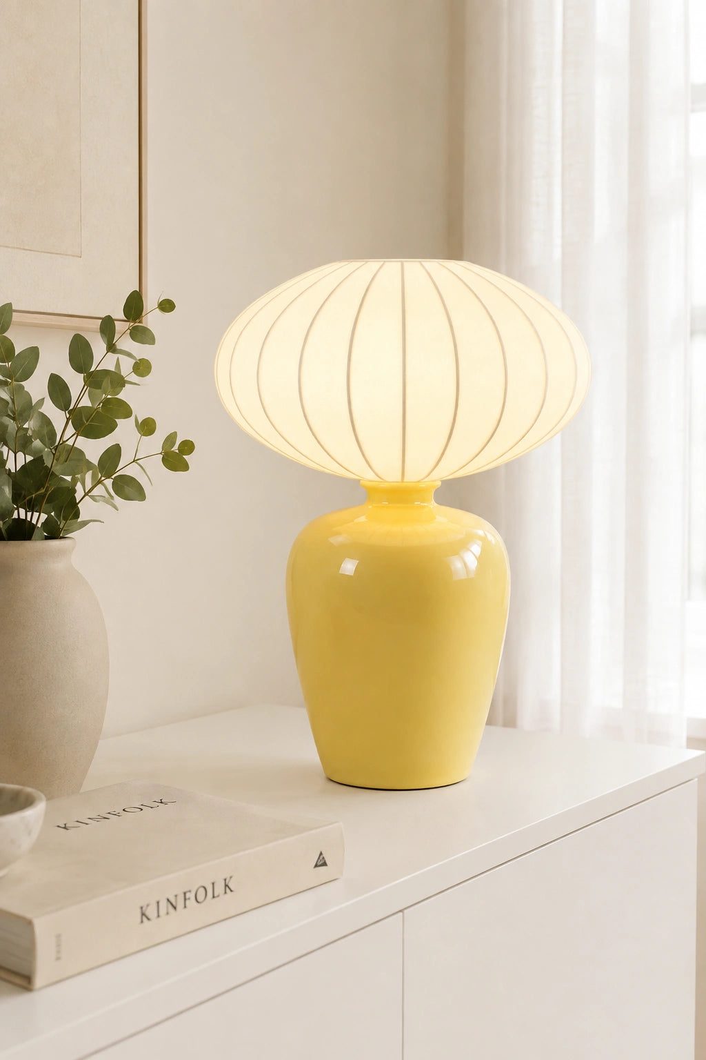 Lampe de chevet jaune en céramique