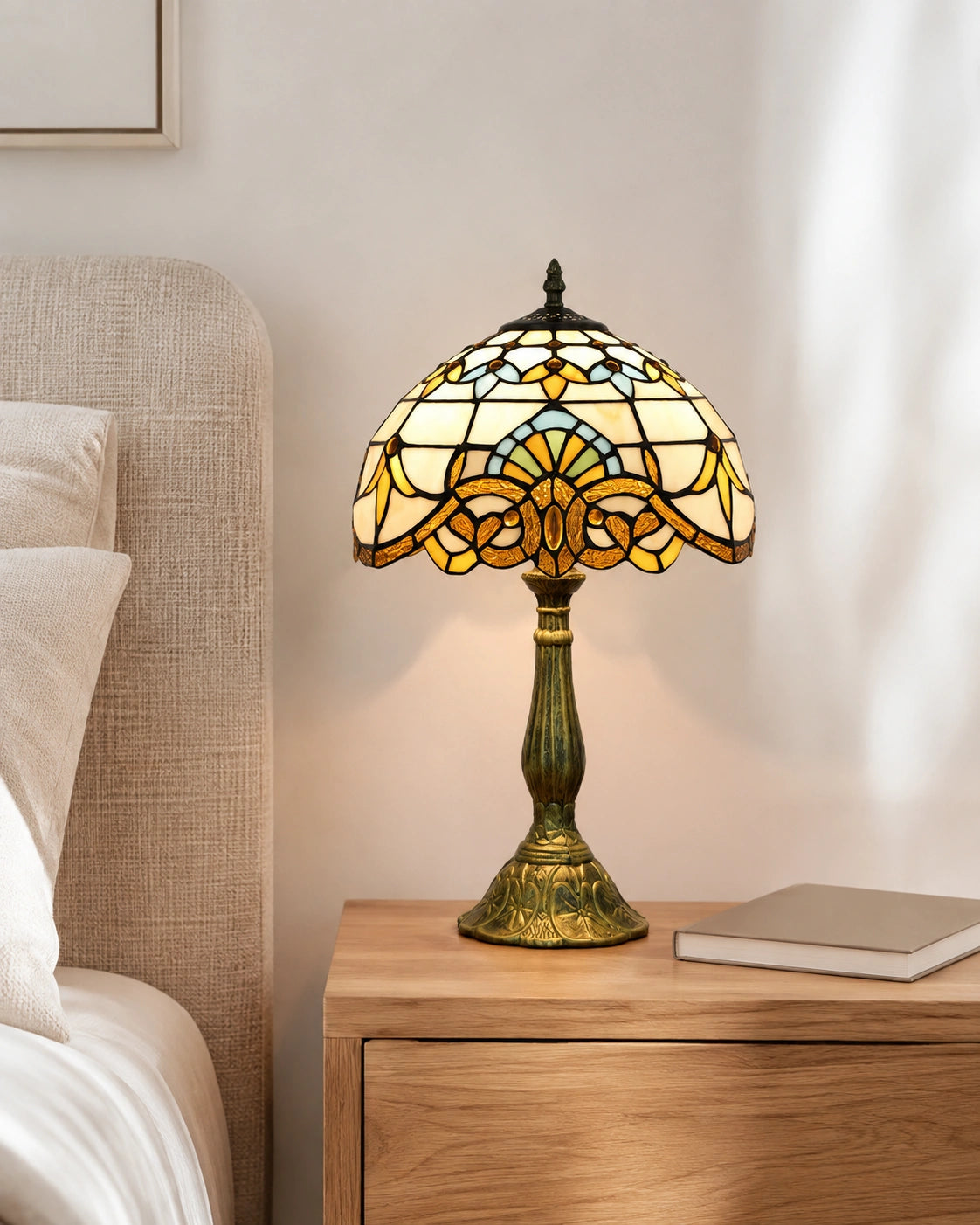 Lampe de chevet tiffany dôme d'or