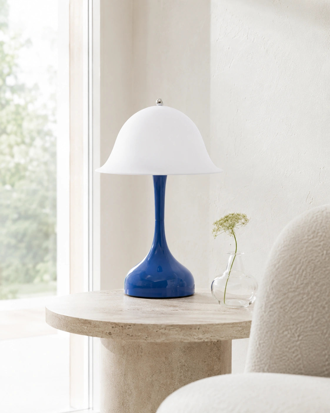 Lampe de chevet silhouette bleue