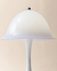 Lampe de chevet silhouette blanche