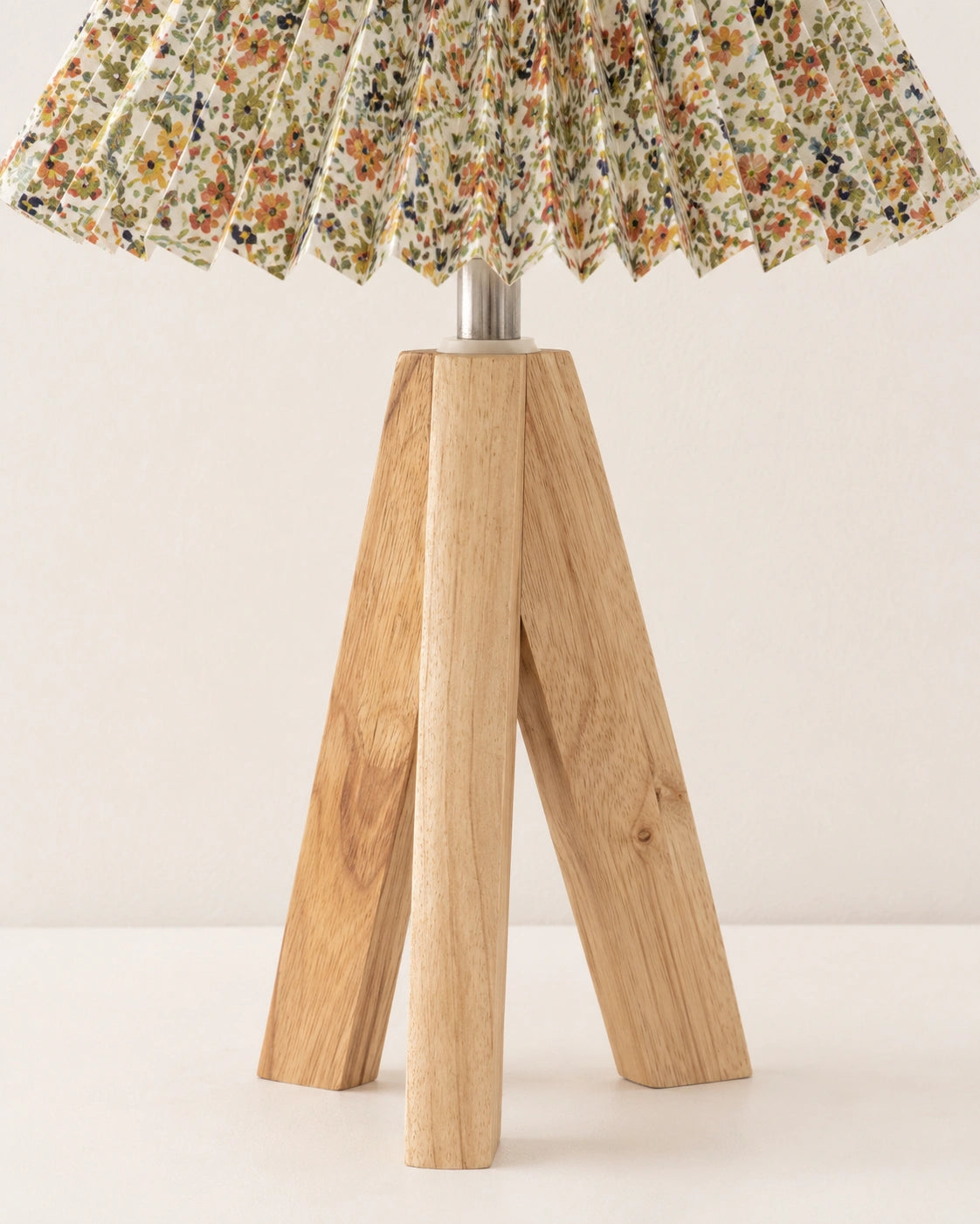 Lampe de chevet fleurie