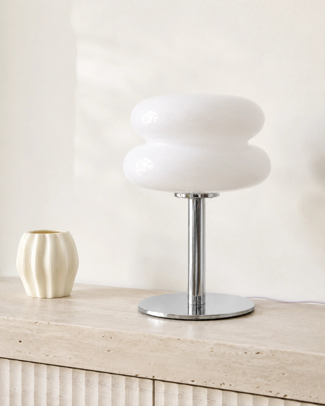 Lampe de chevet macaron blanche