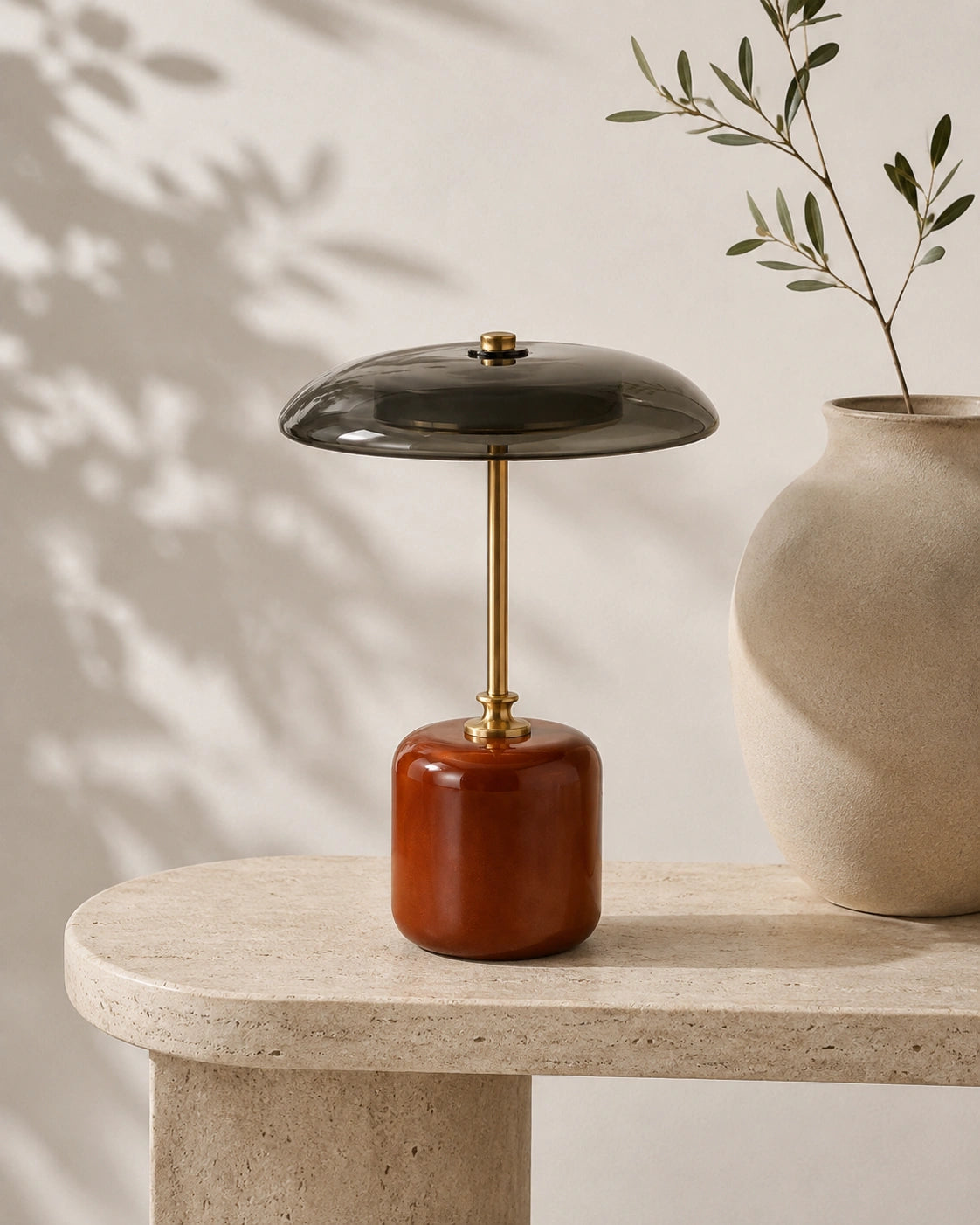 Lampe de chevet champignon noir amanite