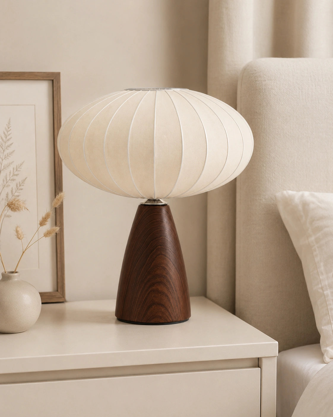 Lampe de chevet en bois et tissu