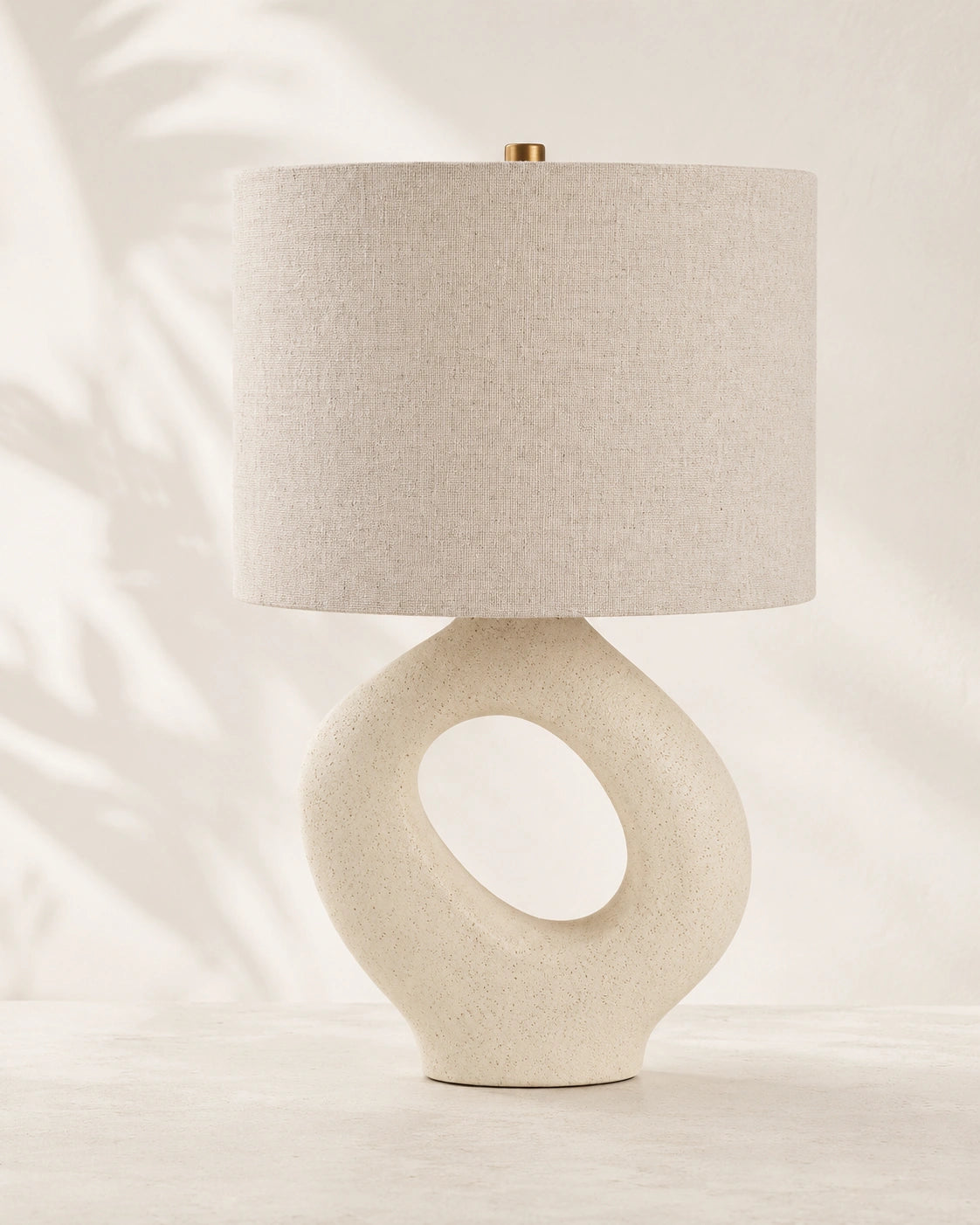 Lampe de chevet moderne beige arrondie