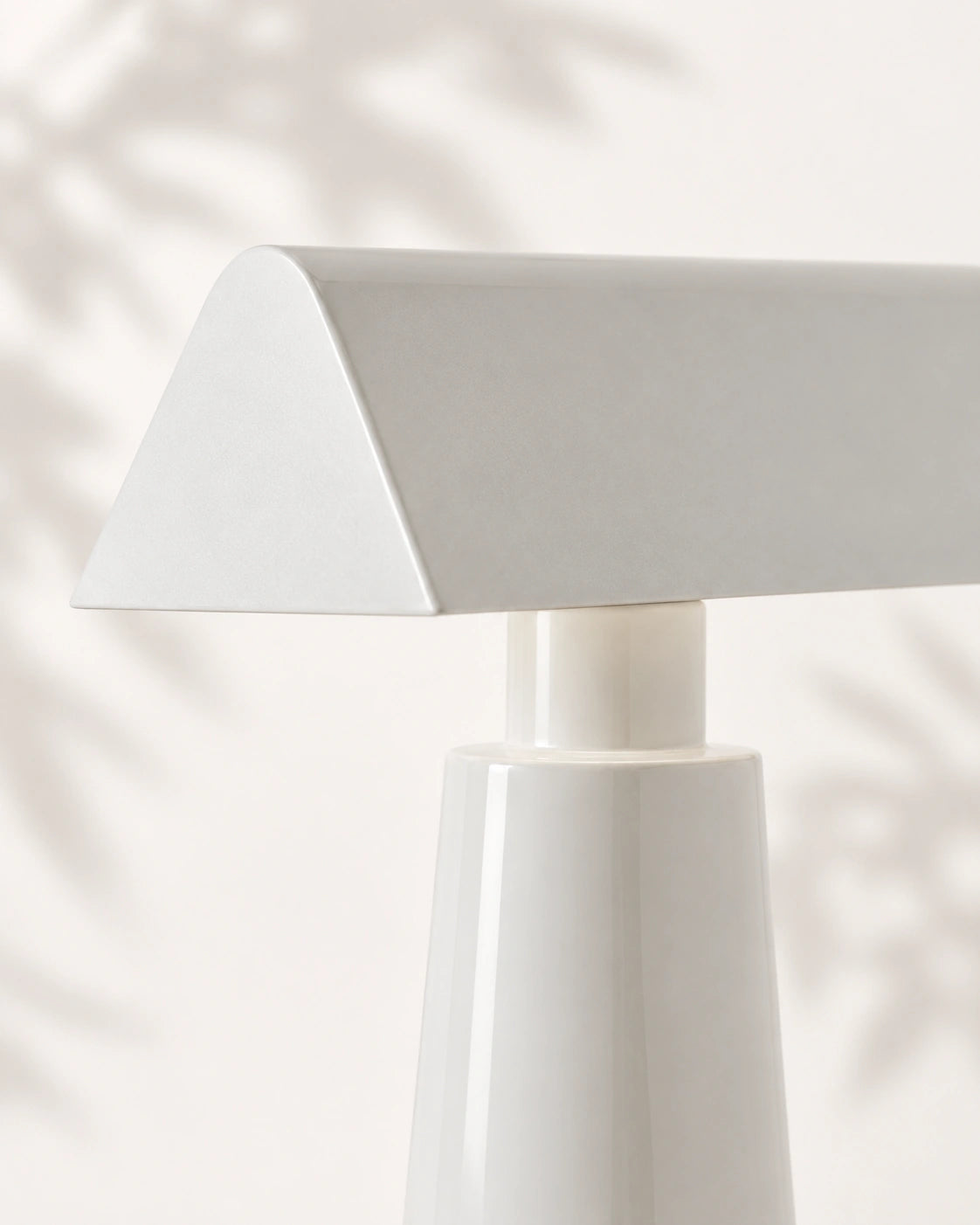 Lampe de chevet moderne blanche