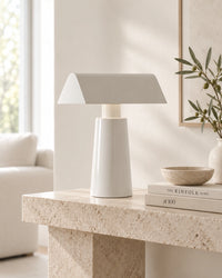 Lampe de chevet moderne blanche
