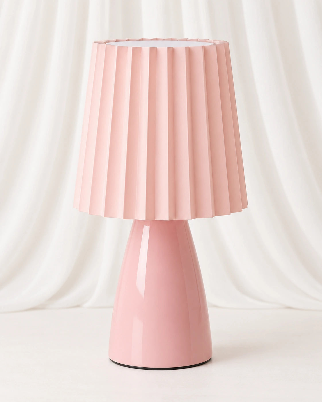 Lampe de chevet vintage plissée rose