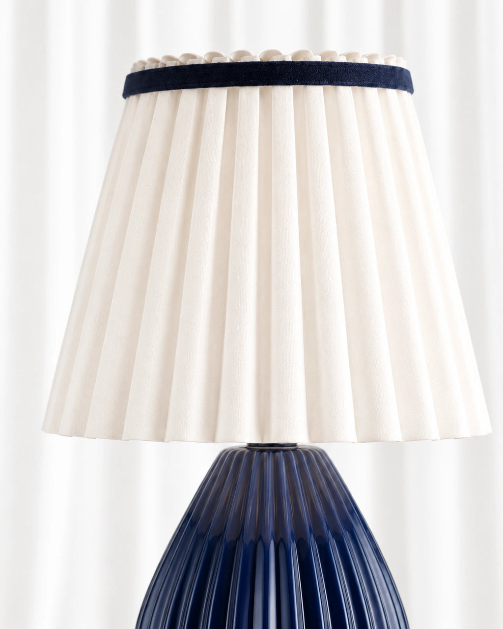 Lampe de chevet vintage bleu arrondie