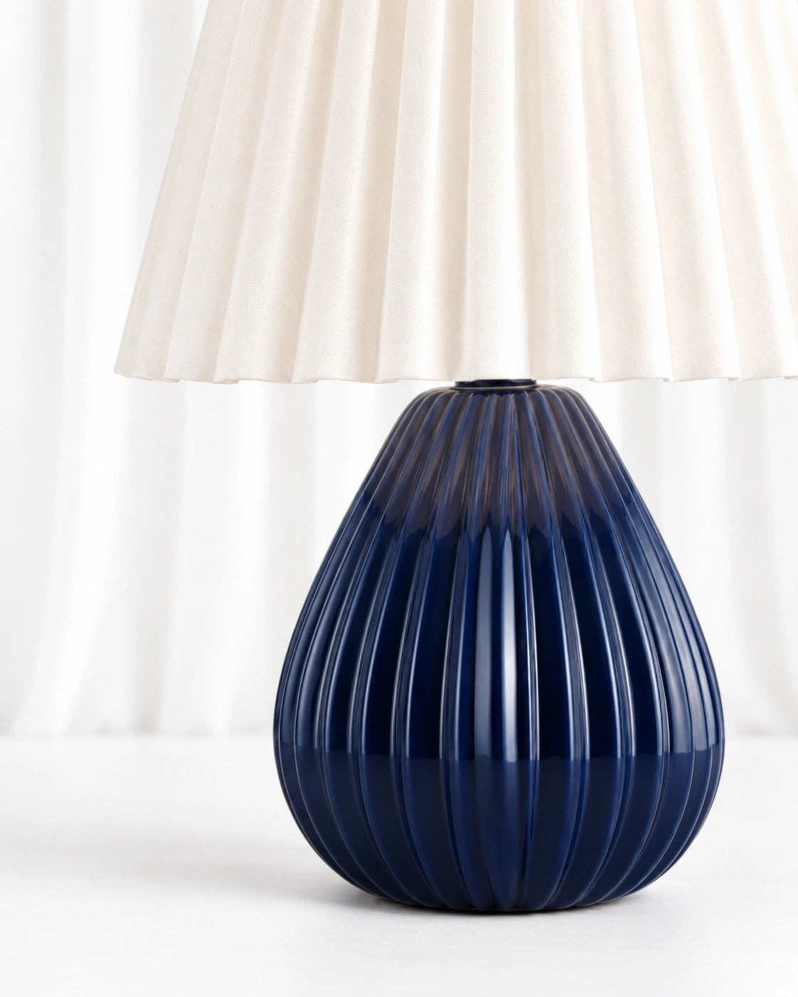 Lampe de chevet vintage bleu arrondie