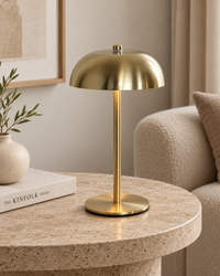 Lampe de chevet dorée en métal