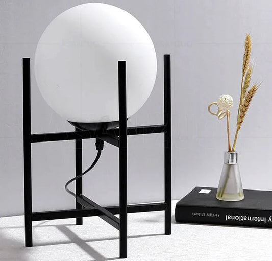 Lampe de chevet Boule de verre et Laiton