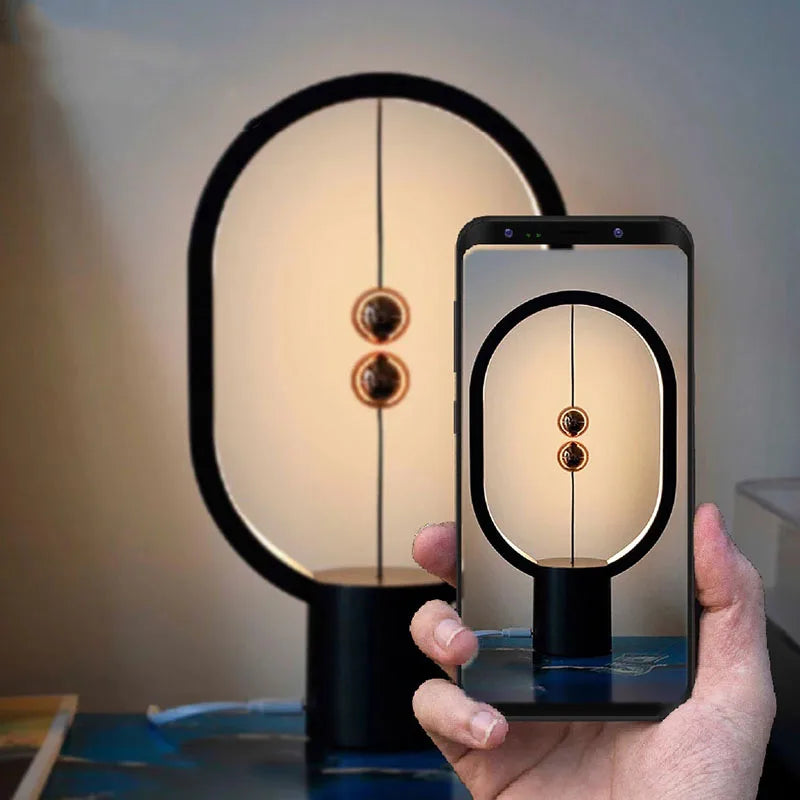 Lampe de chevet originale à équilibre magnétique