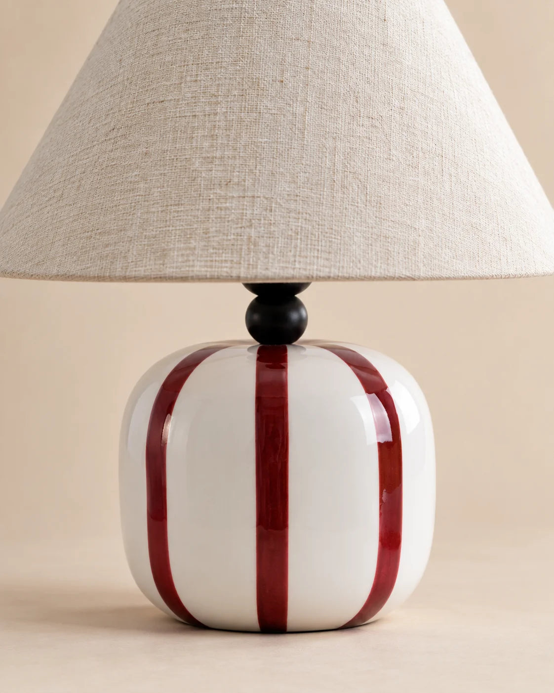 Lampe de chevet ronde rouge et blanche