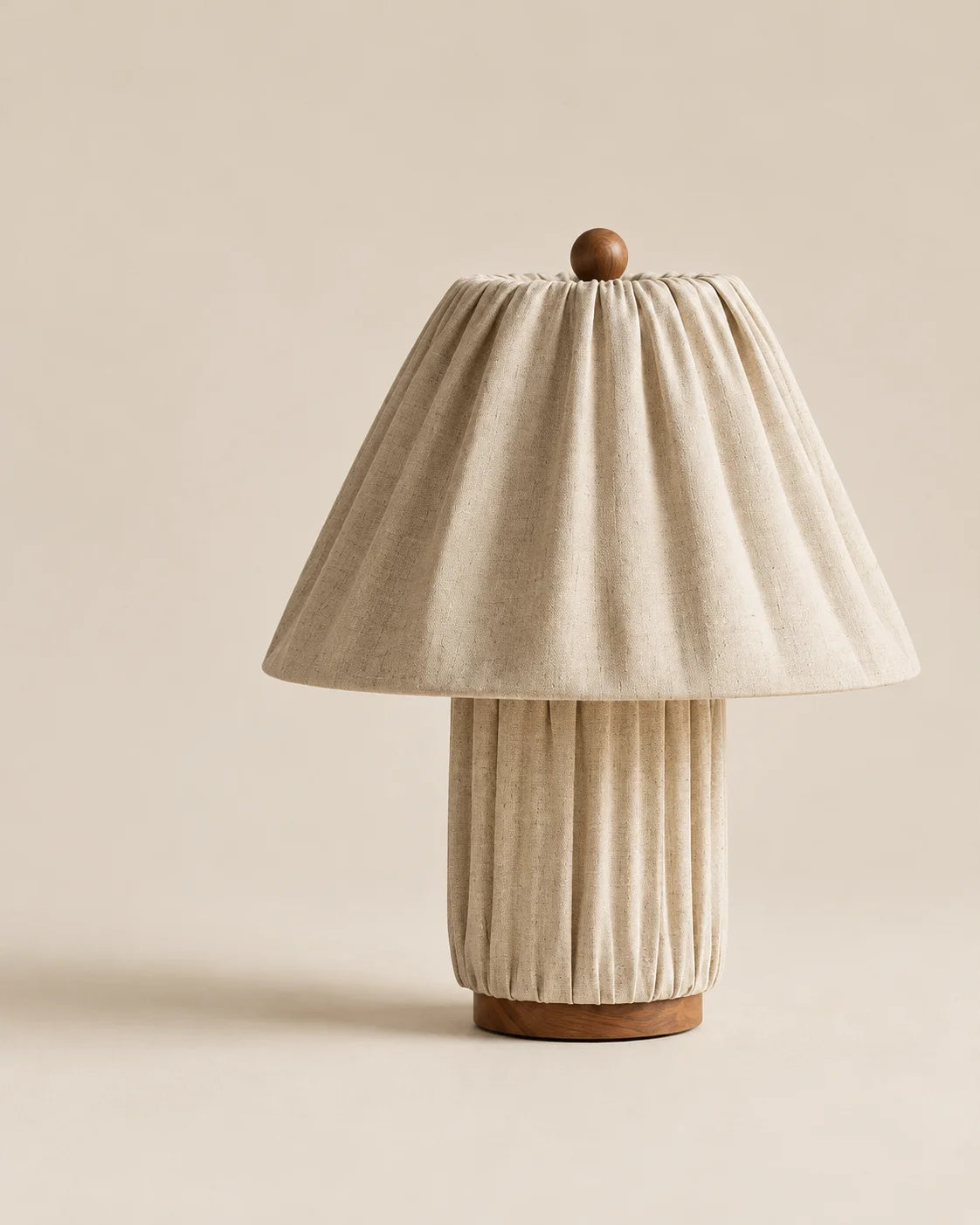 Lampe de chevet crème en tissu et support en bois