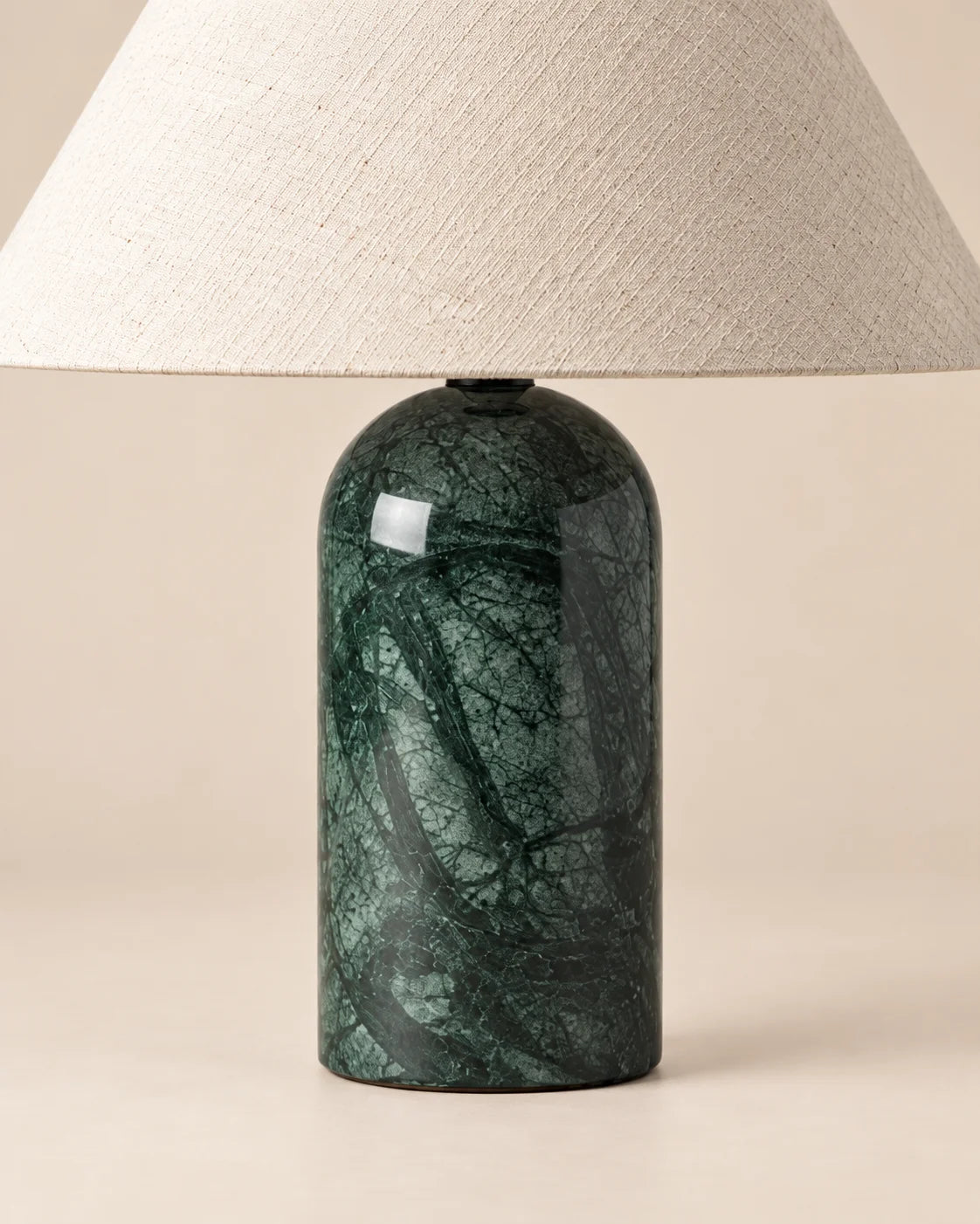 Lampe de chevet en marbre vert et abat jour blanc