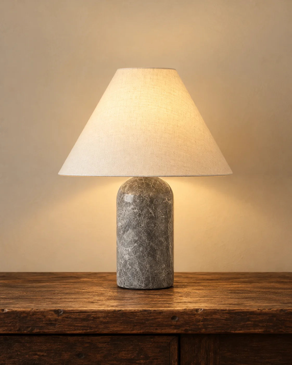 Lampe de chevet en marbre gris et abat jour blanc