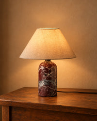 Lampe de chevet en marbre rouge et abat jour blanc