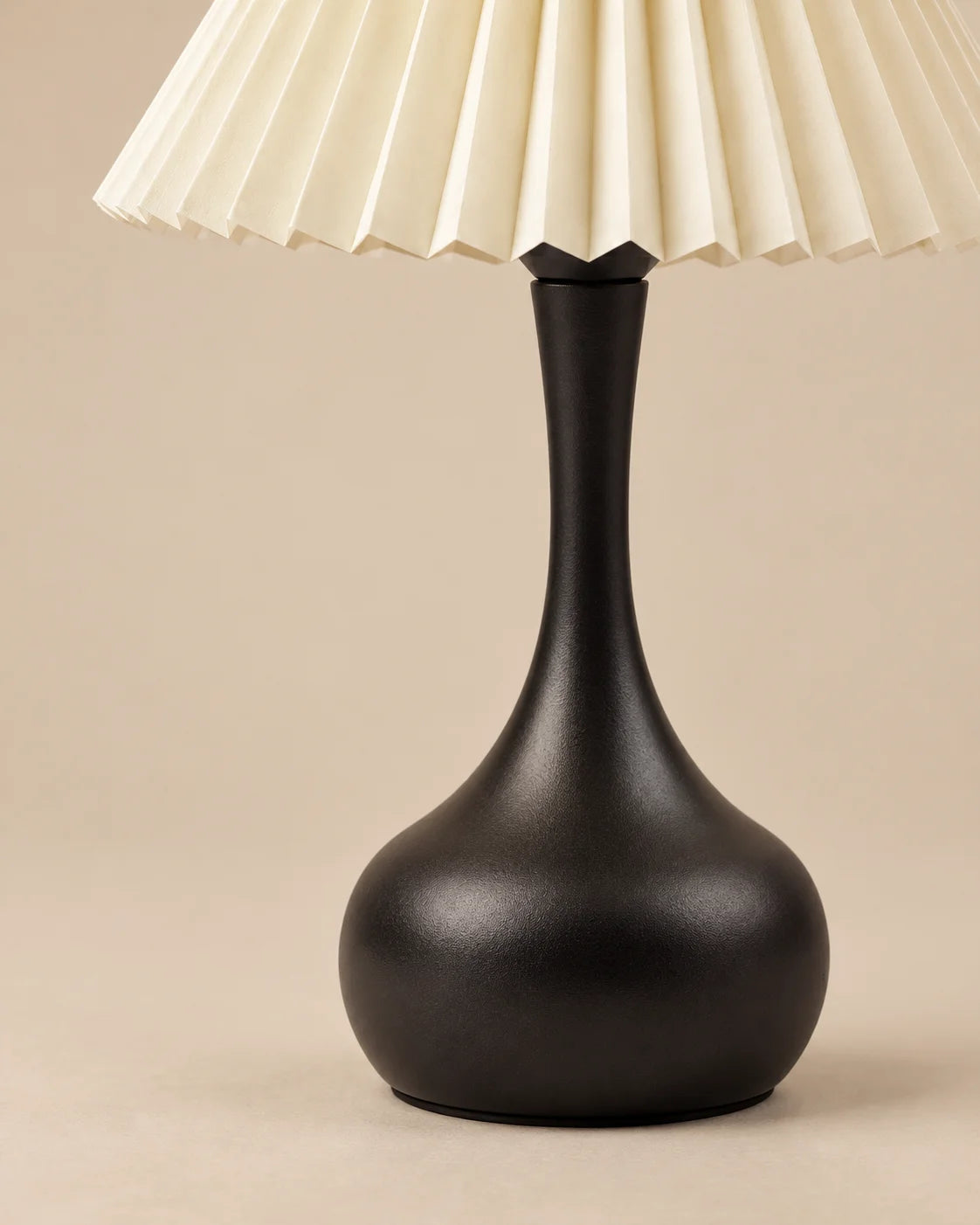 Lampe de chevet Plissée Noire